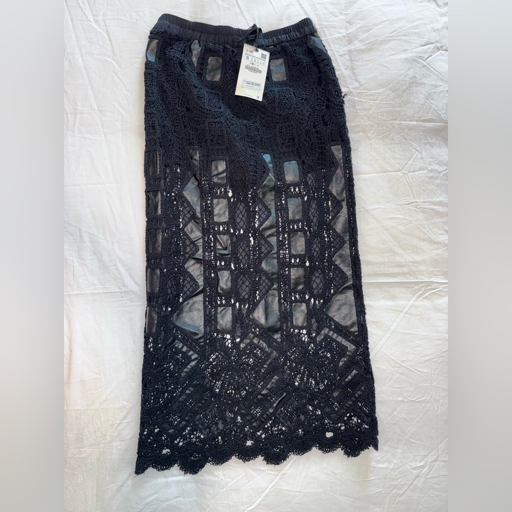 Zara Black Crochet Lace Midi Skirt – Size Small